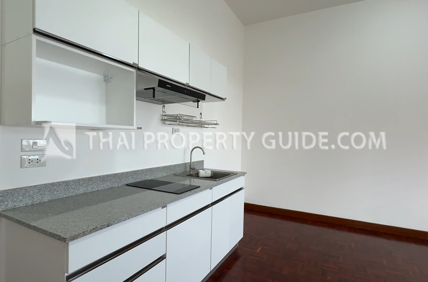 House in Phaholyothin 